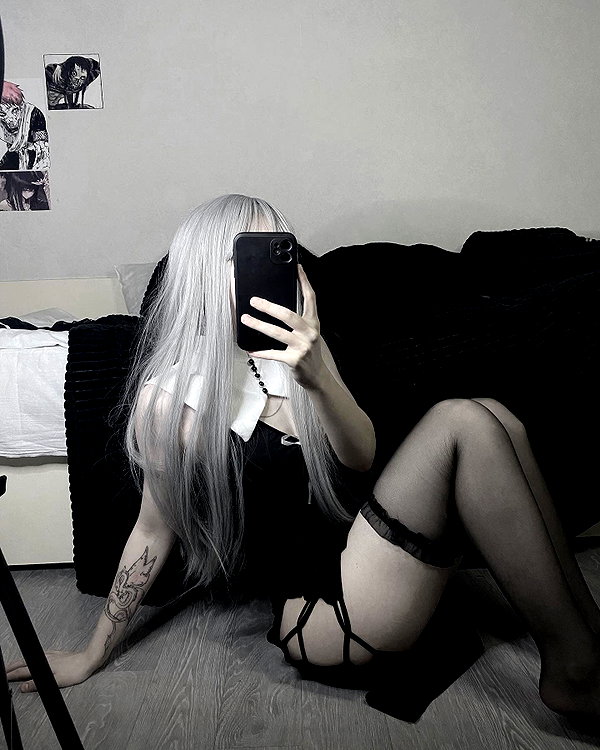 glowmoonshorty instagram image archive image