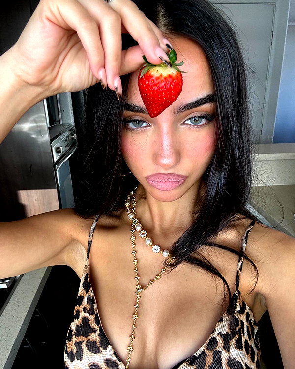 ellachristo instagram image archive image