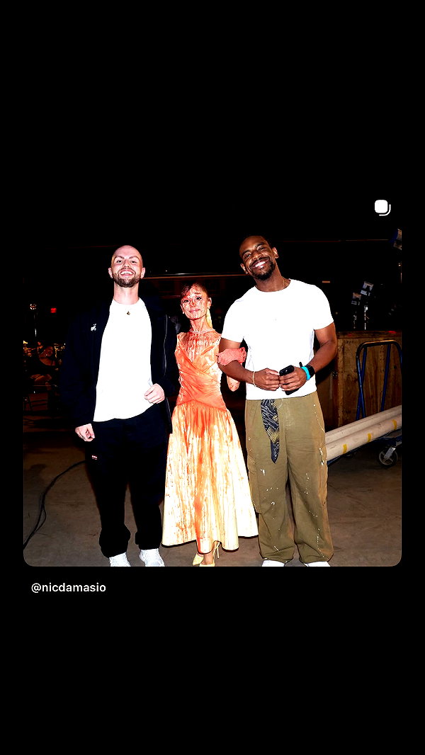 arianagrande instagram image archive image
