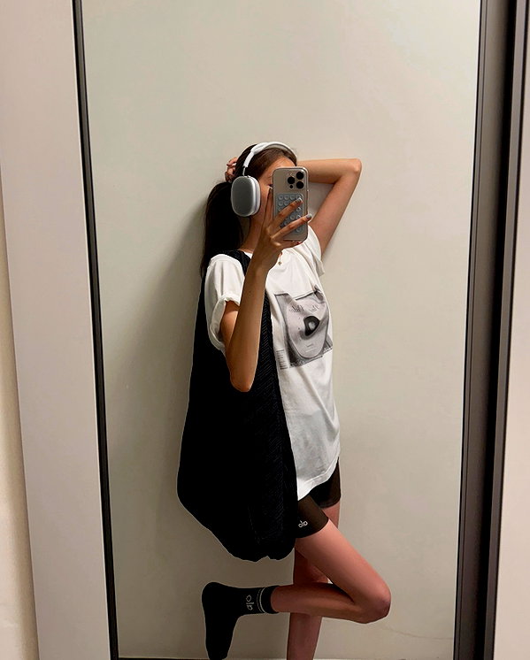 daxbin instagram image archive image
