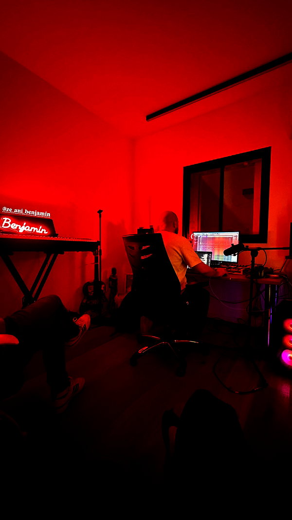 linraimoch instagram image archive image