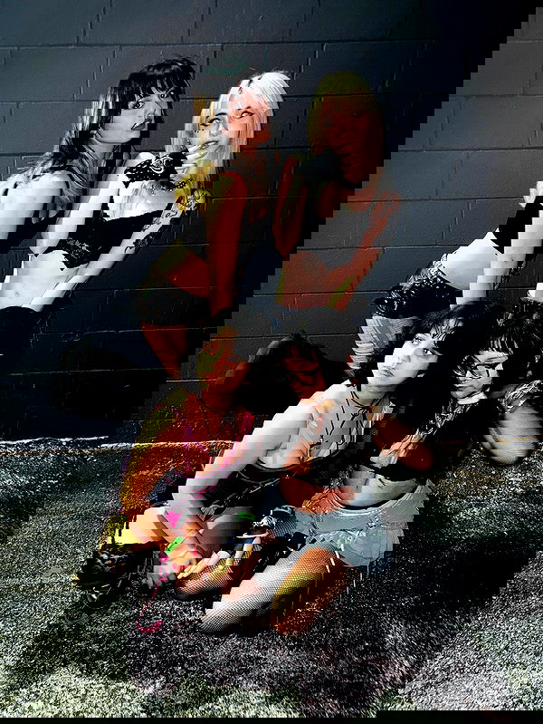 iluvmeww iluvmeww archive image