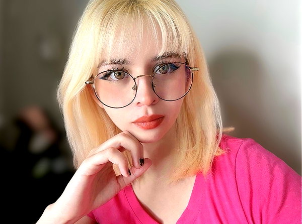 luly1980s instagram image archive image