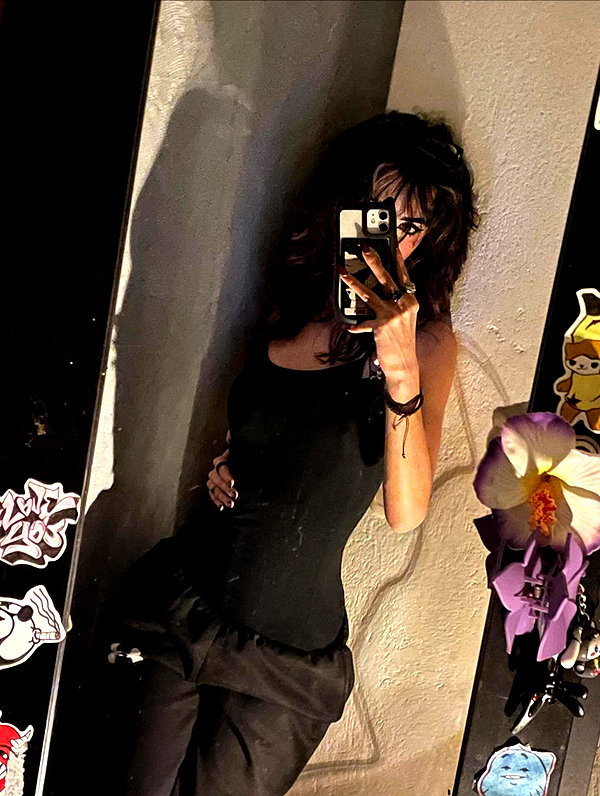 shevaal_x instagram image archive image