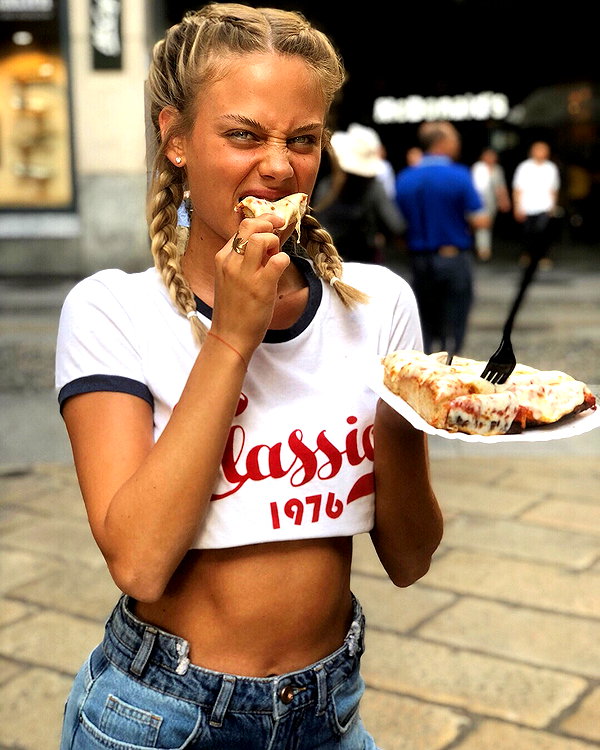 barzomer instagram image archive image