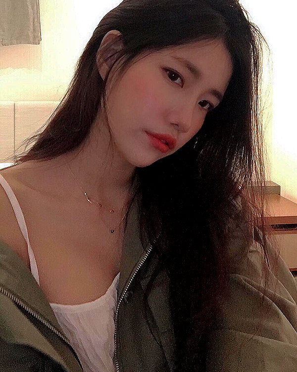 bora__look instagram image archive image