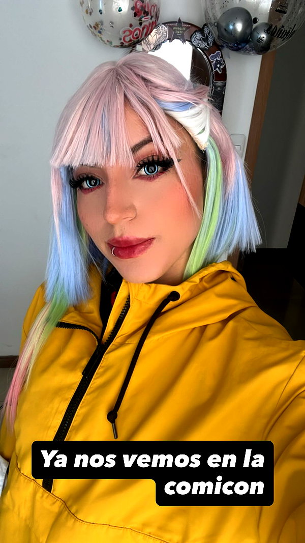 cyber_zoe_ instagram image archive image