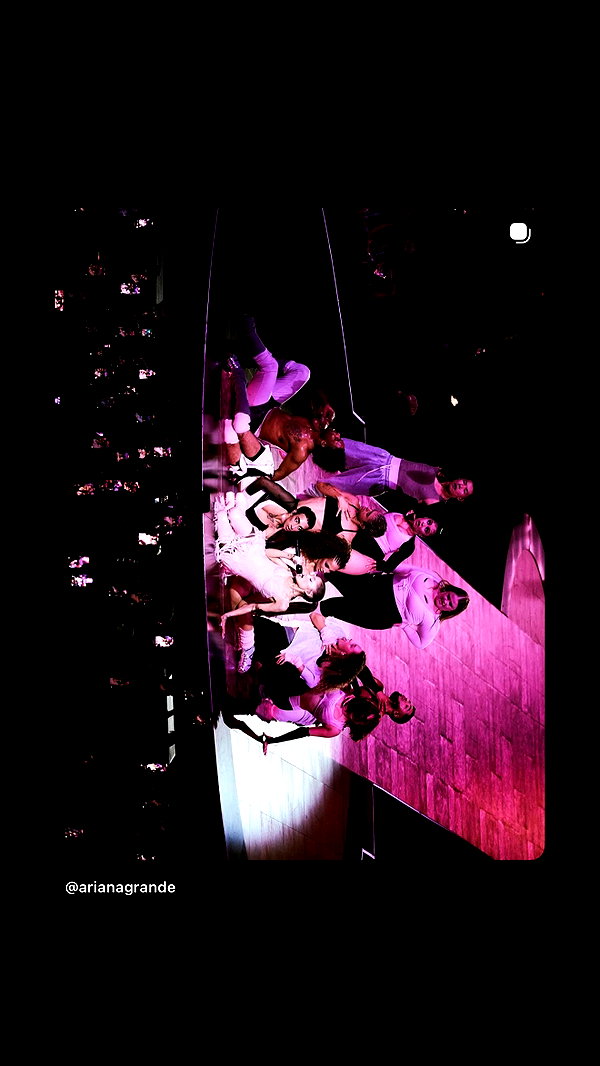 arianagrande instagram image archive image