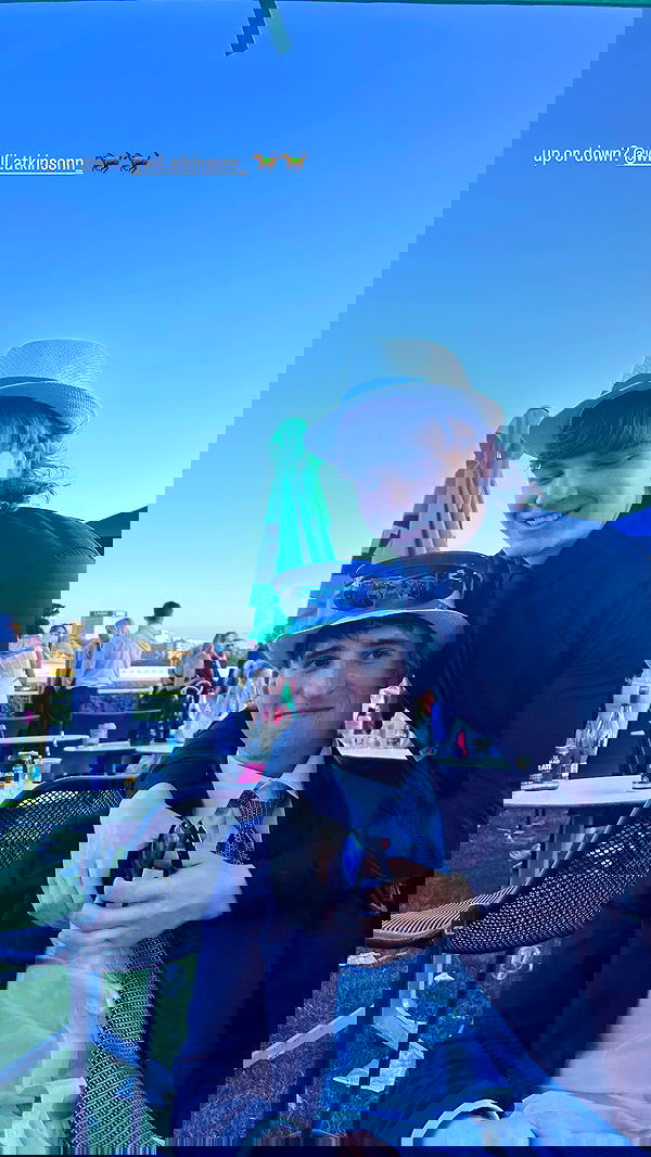 ellamwatts_ ellamwatts_ archive image