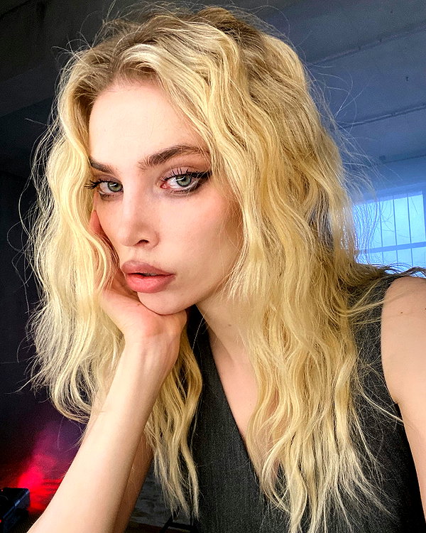 anya4everr instagram image archive image