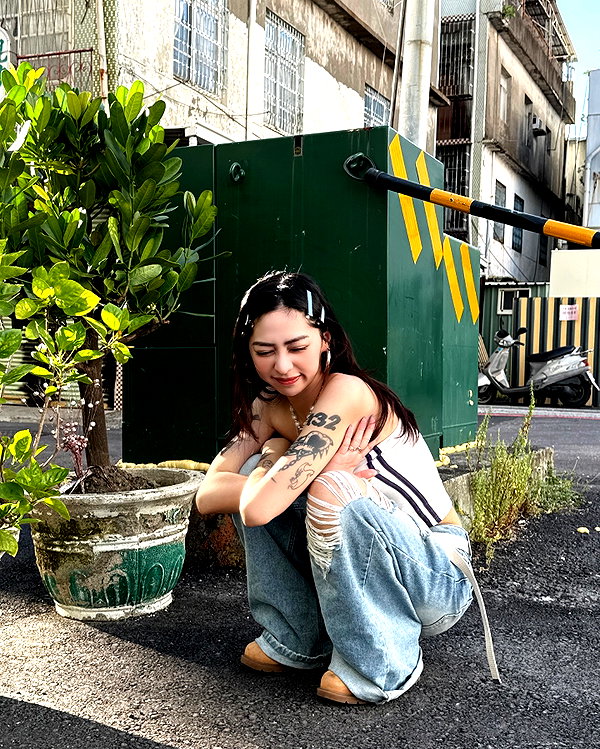badthingalwaysg instagram image archive image