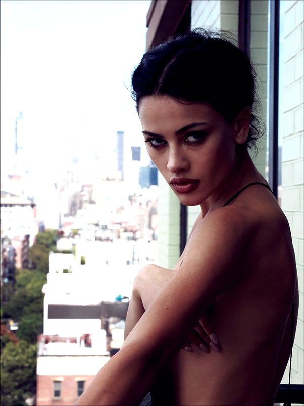 leonanaomii instagram image archive image