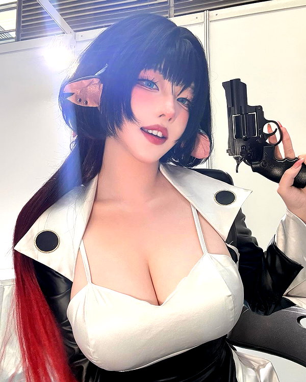 Archived image from @takomayuyi on Instagram
