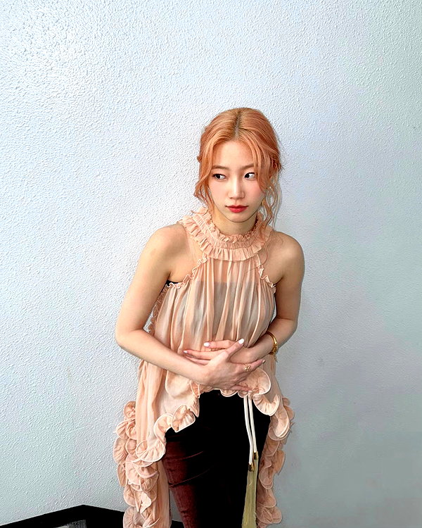 zuhazana instagram image archive image