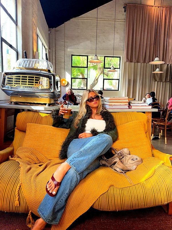 sophadophaa_ instagram image archive image