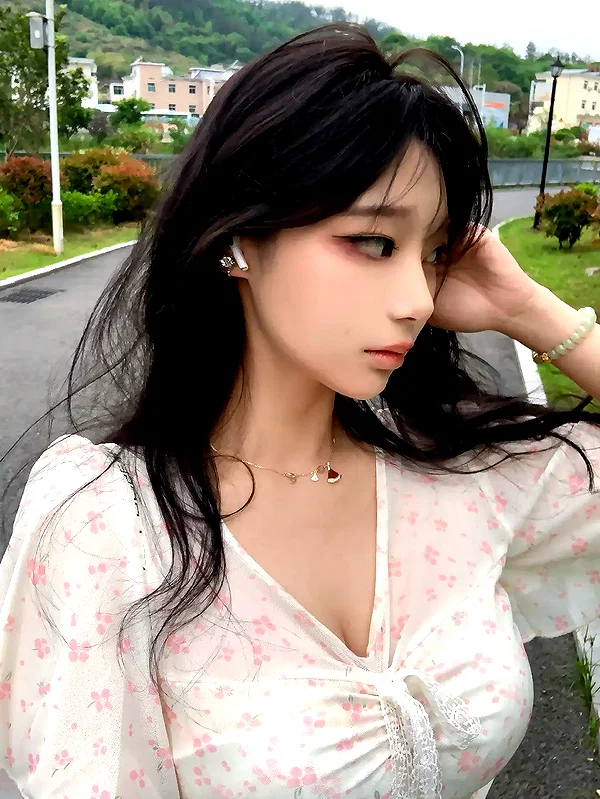 yingyinng_ instagram image archive image