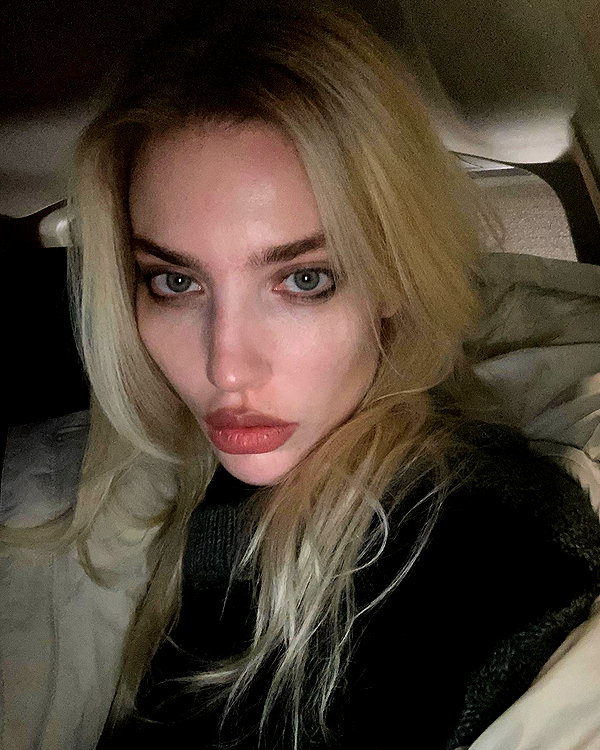 anya4everr instagram image archive image