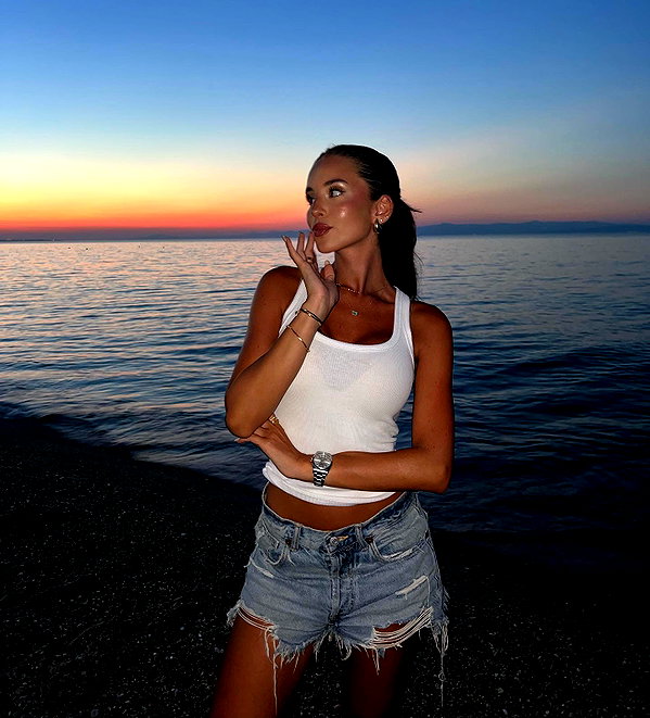zoeliss instagram image archive image