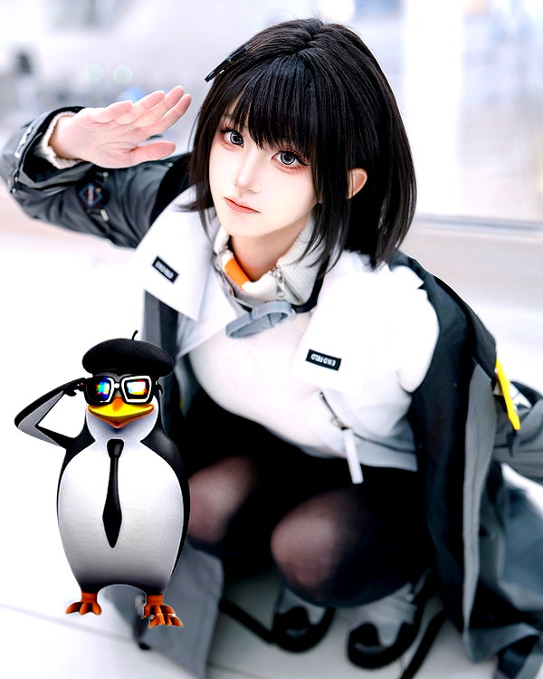 miee_cos instagram image archive image