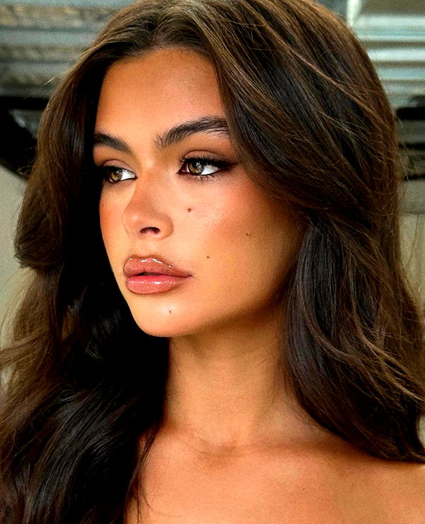 oliviaphillipps instagram image archive image