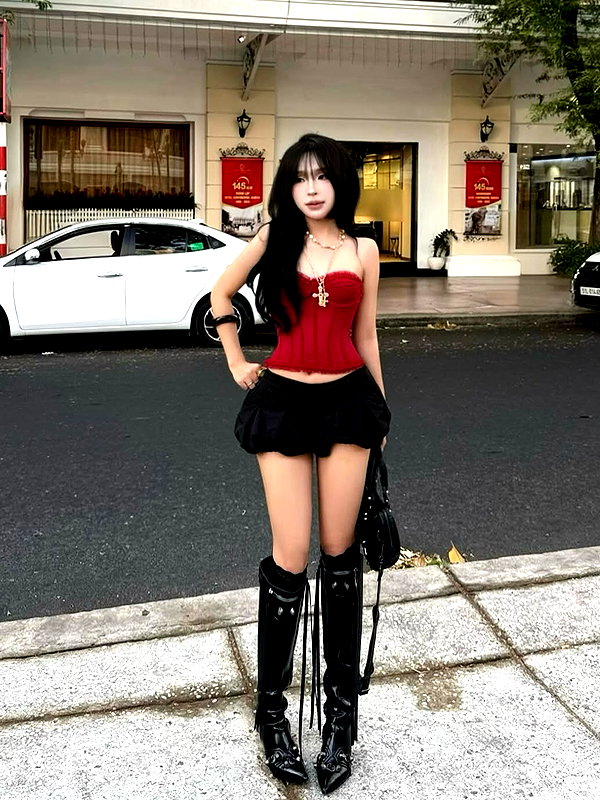 lyhythuedoxinh instagram image archive image