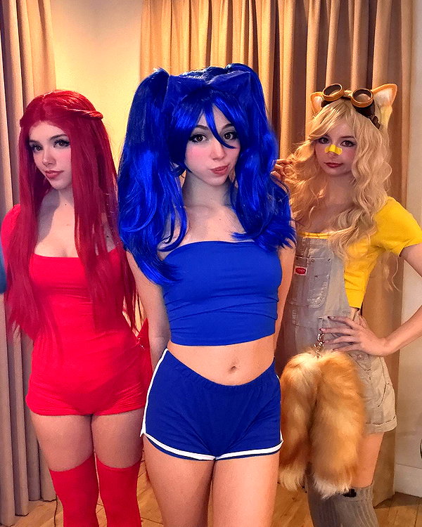 kennakins.cos instagram image archive image