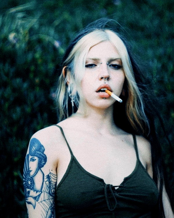 Archived image from @noyrll on Instagram