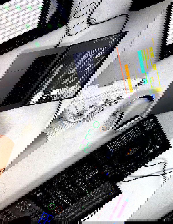 itsandreabotez itsandreabotez archive image