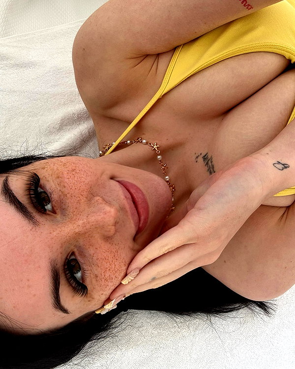 elerievans123 instagram image archive image