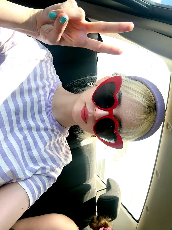 luly1980s instagram image archive image