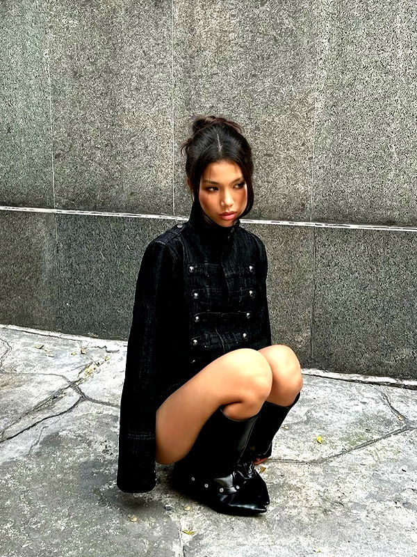 lyhythuedoxinh instagram image archive image
