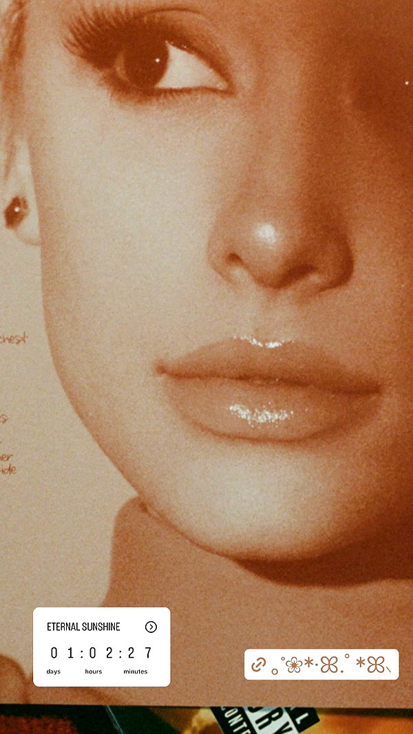 arianagrande instagram image archive image