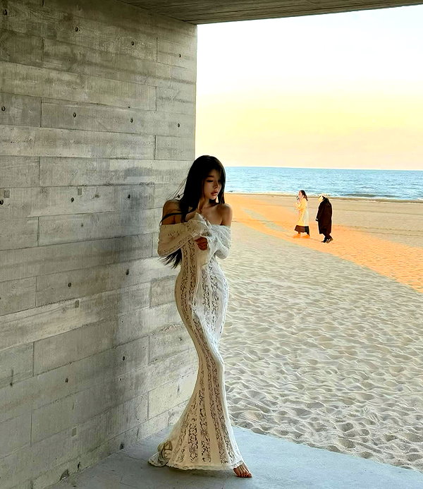 lyhythuedoxinh instagram image archive image
