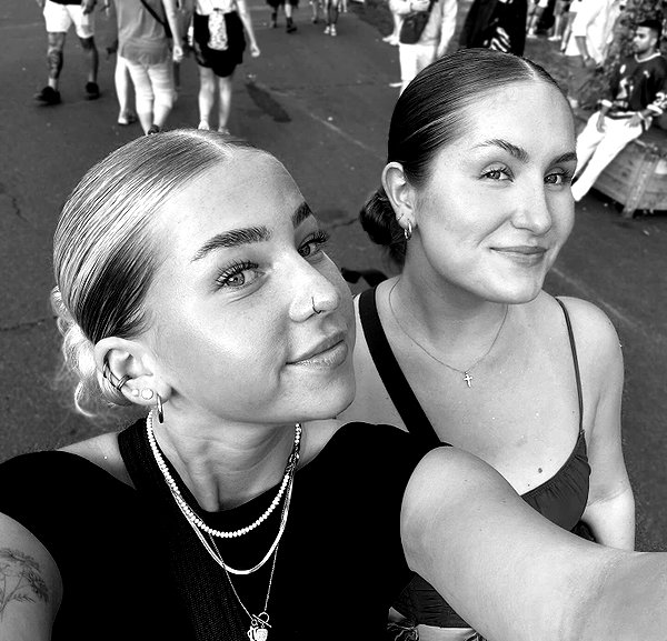 nina.kxs instagram image archive image