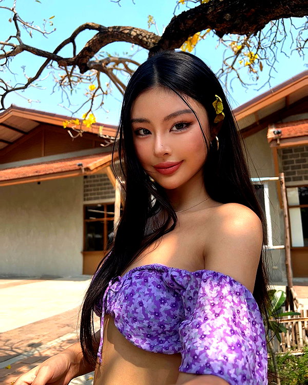 ll.lu1s instagram image archive image