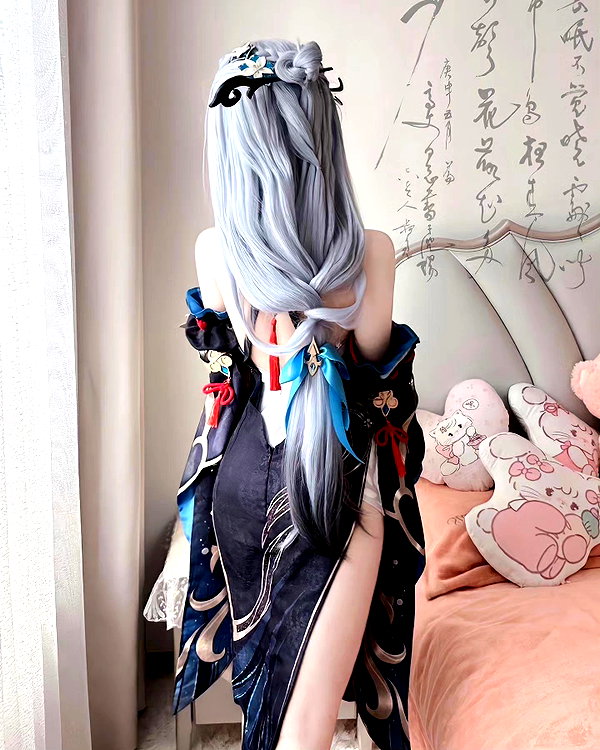 gallery_cosplayer instagram image archive image