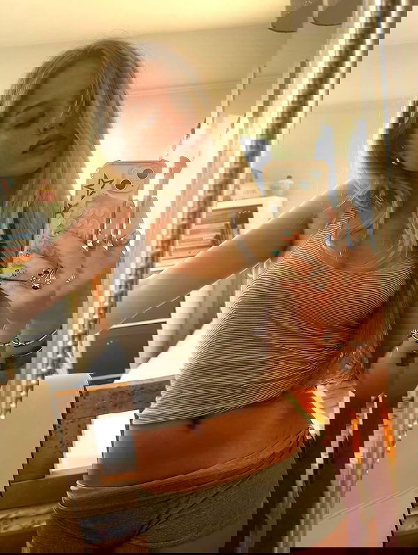 kitty.elliss kitty.elliss archive image