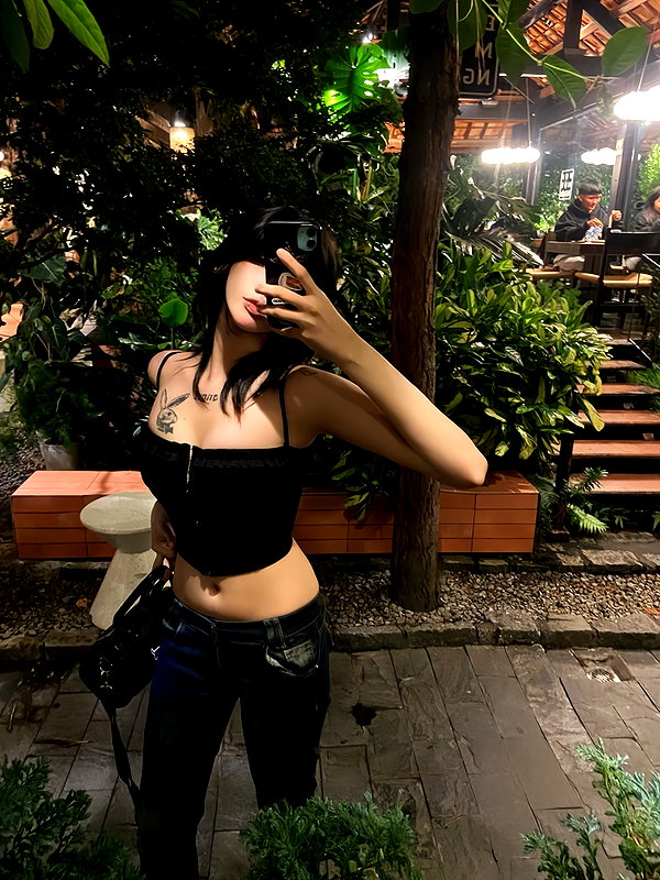 lyhythuedoxinh instagram image archive image