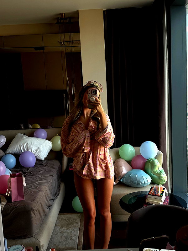 kaylasimmmons instagram image archive image