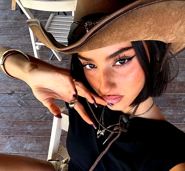 efrat_elmalich instagram image archive image
