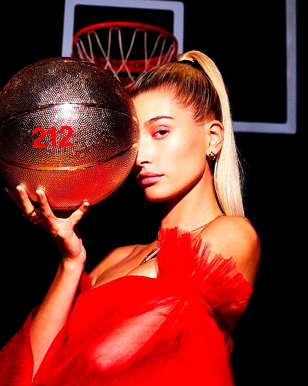 haileybieber instagram image archive image