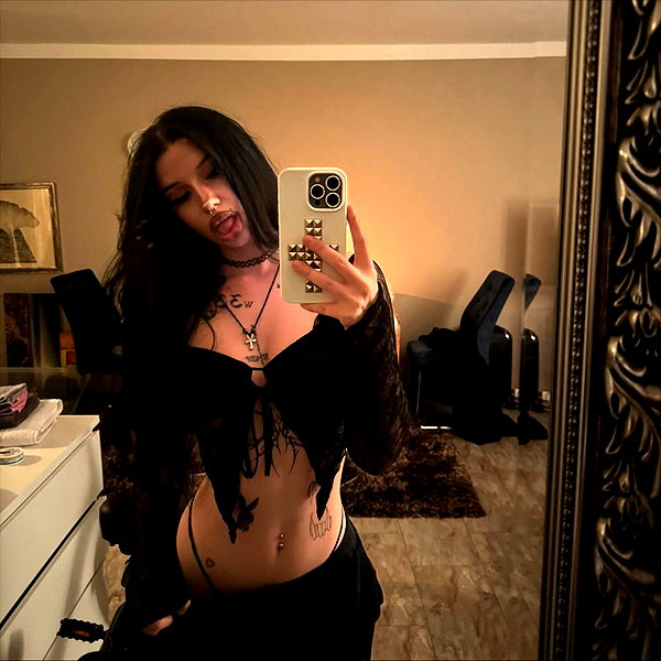 shawtysuzi instagram image archive image