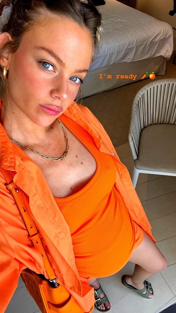 barzomer instagram image archive image