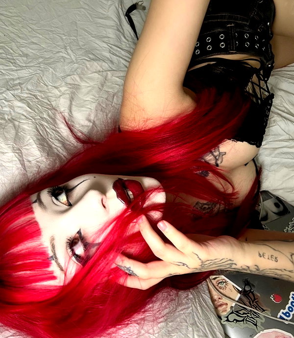Archived image from @antijuls on Instagram