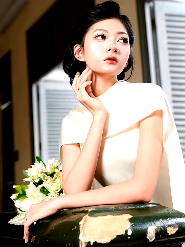 lyhythuedoxinh instagram image archive image