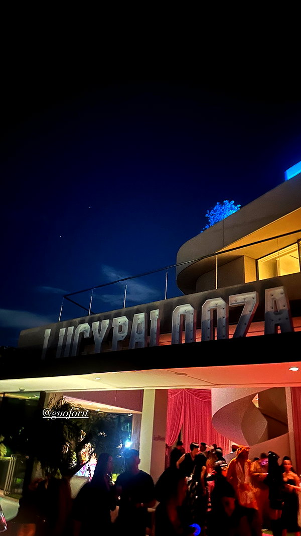 lizrrossi instagram image archive image