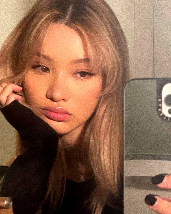 baddiesessence instagram image archive image