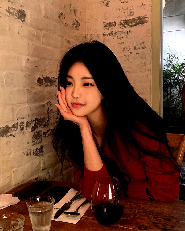 daxbin instagram image archive image