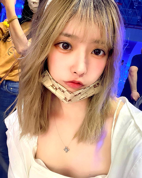 erokochiba instagram image archive image