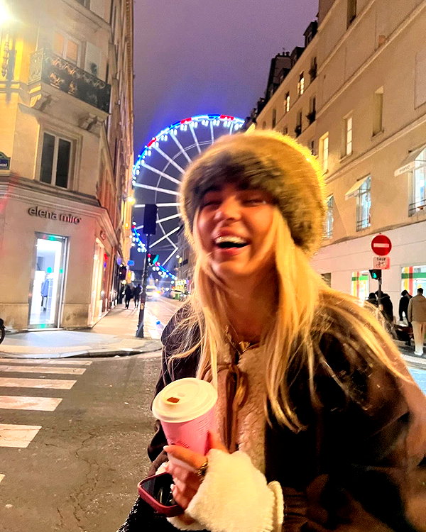 maya.keyy instagram image archive image